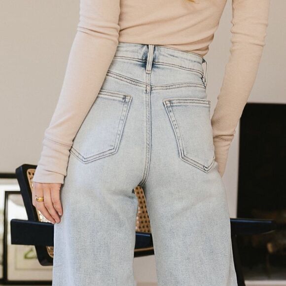 bohme 28” light wash 12 inch high-rise bailloon crop C21 - Picture 2 of 7